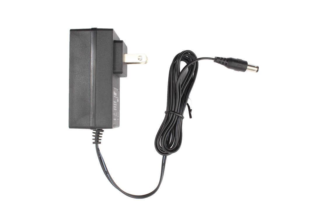 Cargador compatible con PowerLi 12V 2A 24W Punta: PowerLi Clasica 5.5*2.5mm